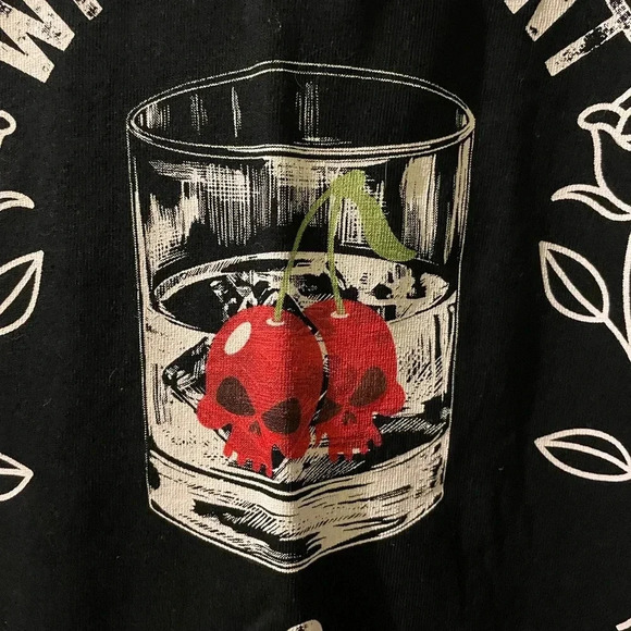 Whiskey t-shirt-medium NWT - Picture 3 of 5